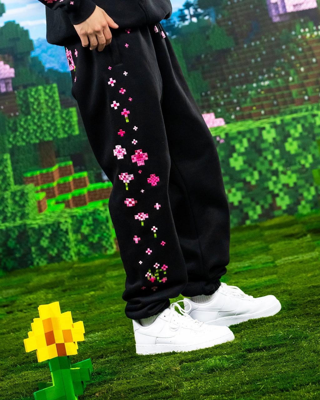 The Blossom Trackpants